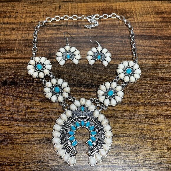 3pcs/set Vintage Style Fake Turquoise Necklace & Drop Earrings set - Picture 5 of 12